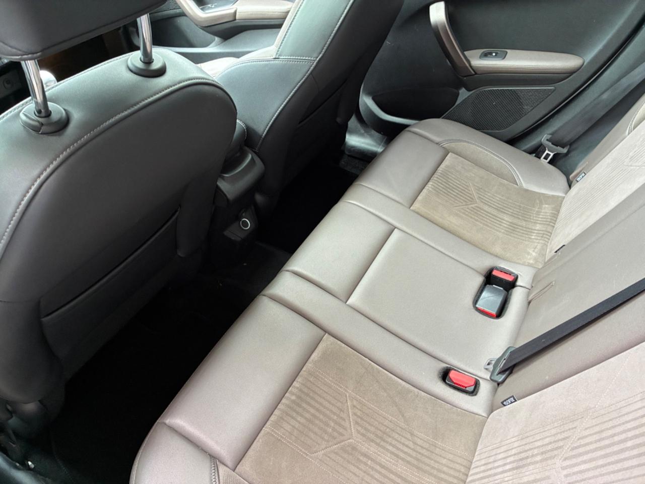 Peugeot 2008 1.6 e-HDi 115 cv Allure