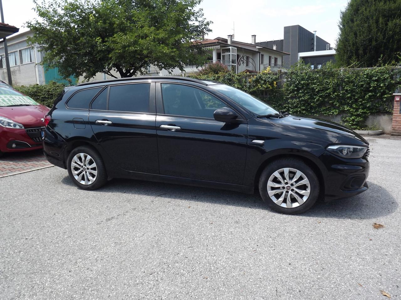 Fiat Tipo 1.3 Mjt S&S SW Lounge