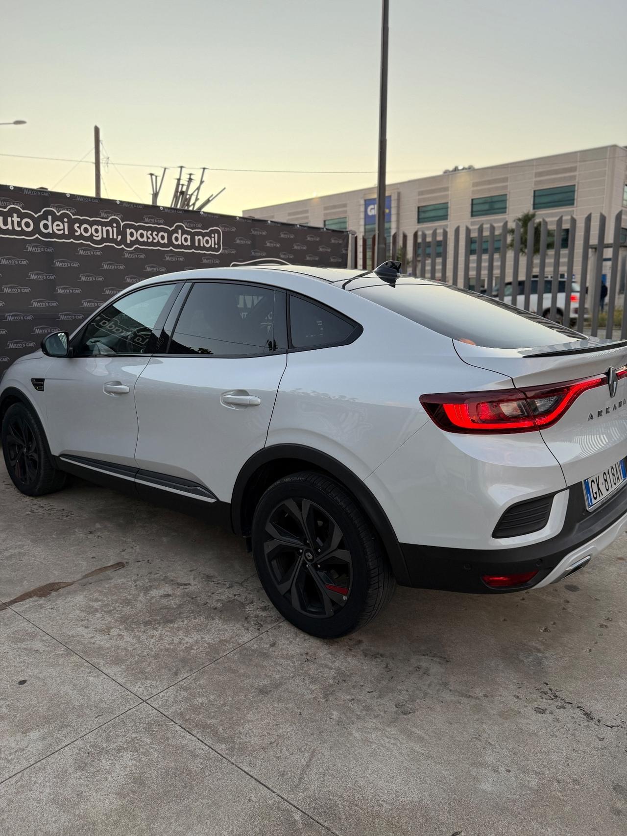 RENAULT ARKANA (anno 2022)