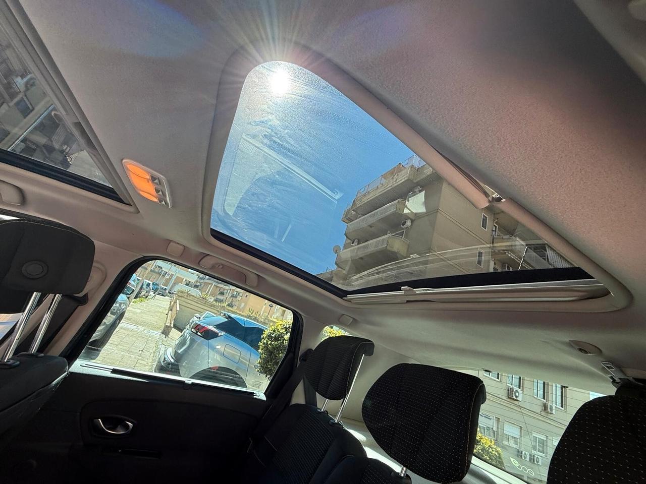 Renault Scenic Scénic X-Mod 1.5 dCi 110CV Dynamique