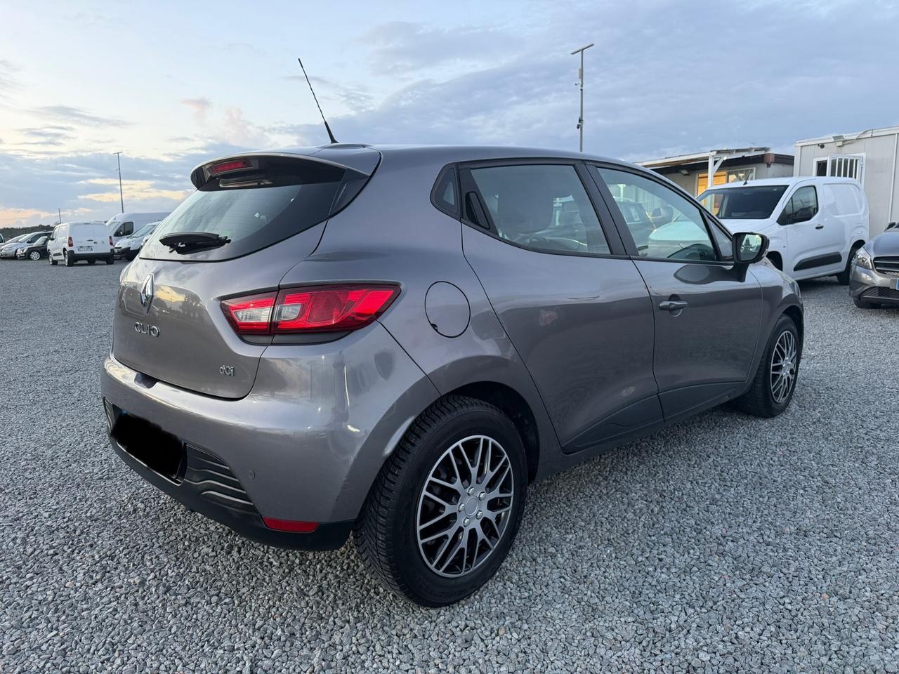 Renault Clio 1.5 dCi GARANZIA