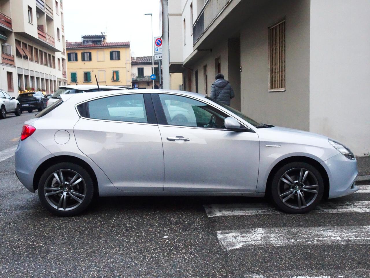 Alfa Romeo Giulietta 1.6 JTDm-2 105 CV Exclusive