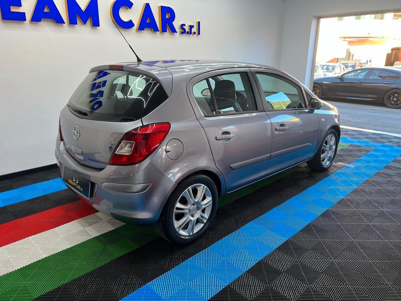 Opel Corsa 1.2 80CV Benzina - Ok Neopatentati