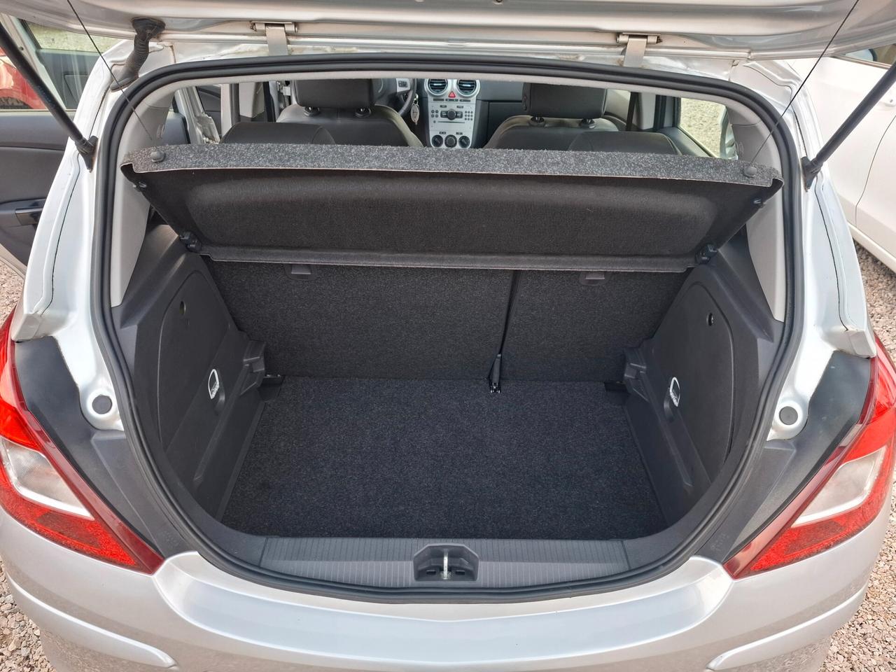 Opel Corsa 1.2 85CV 5 porte GPL-TECH Elective