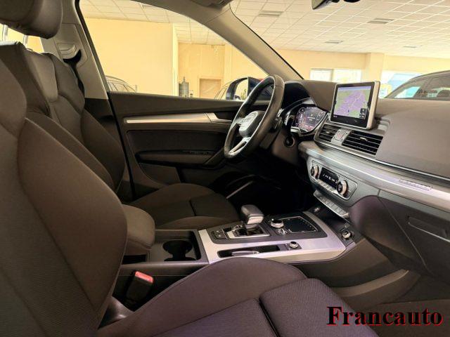 AUDI Q5 40 TDI quattro S tronic Business Design