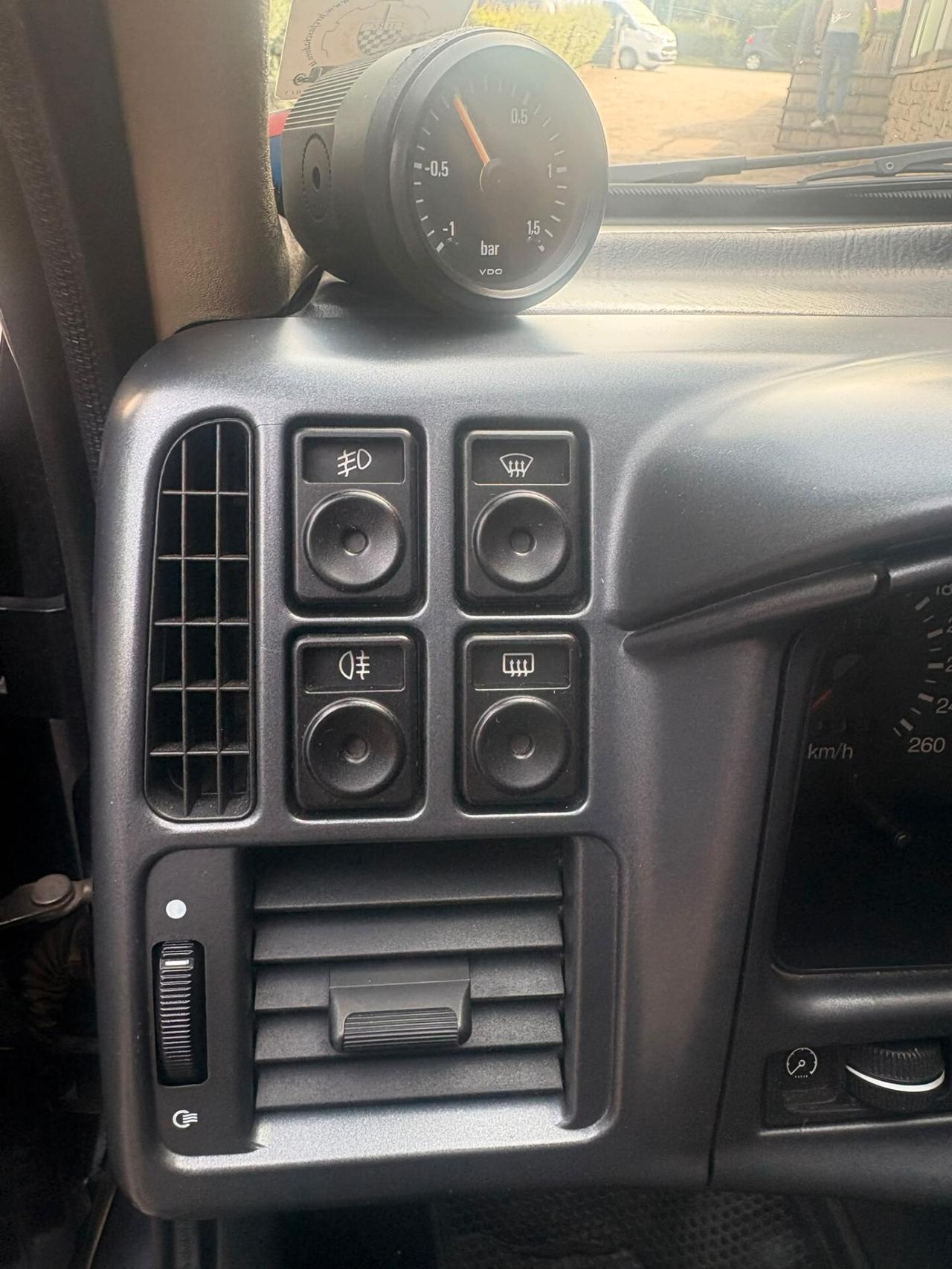 Ford Sierra 4p 2.0 Cosworth c/clima 4x4