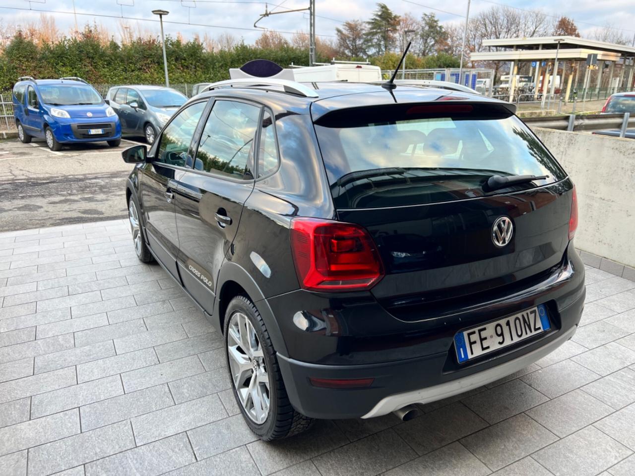 Volkswagen Polo Cross 1.4 TDI DSG BlueMotion Technology