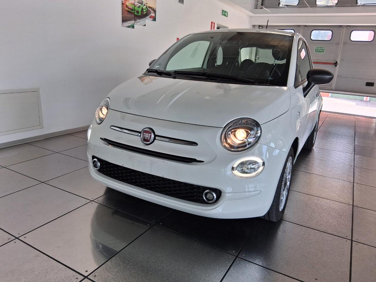 FIAT 500 1.0 BENZINA/HYBRID DOLCEVITA
