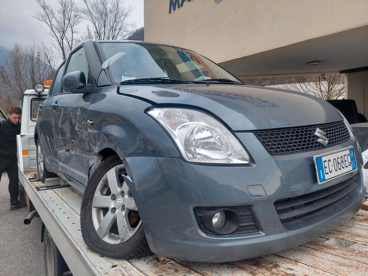 Suzuki Swift 1.3 4x4 5p. GL