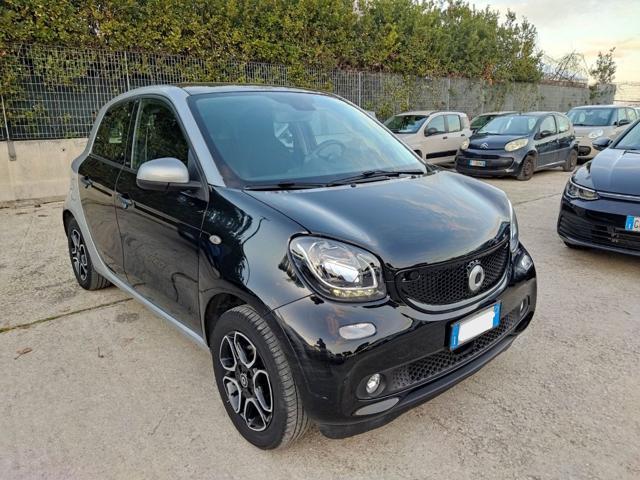 SMART ForFour 1.0cc PASSION 71cv TETTO PANORAMA CRUISECONTROL