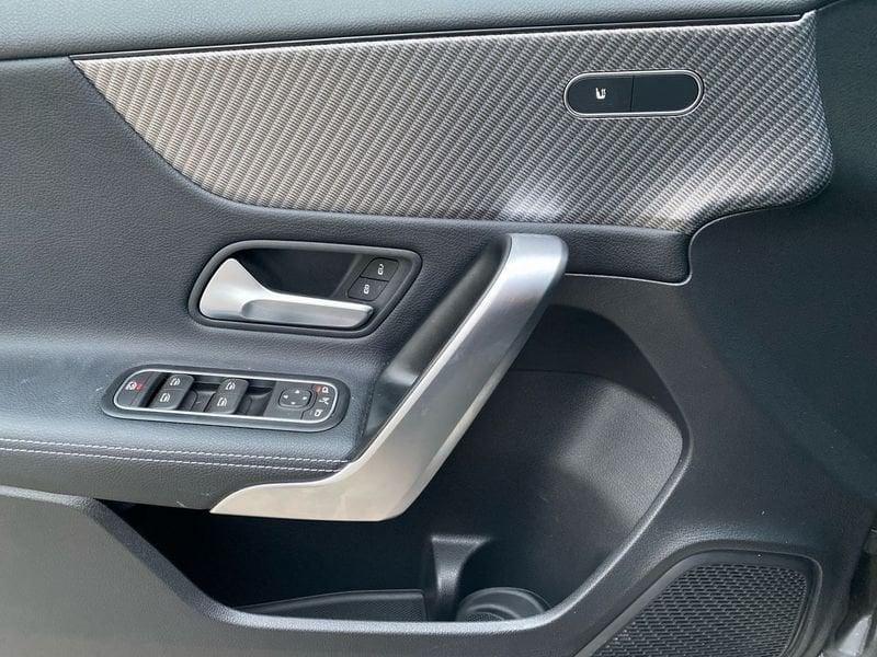 Mercedes-Benz Classe A A 180 d Progressive Advanced auto