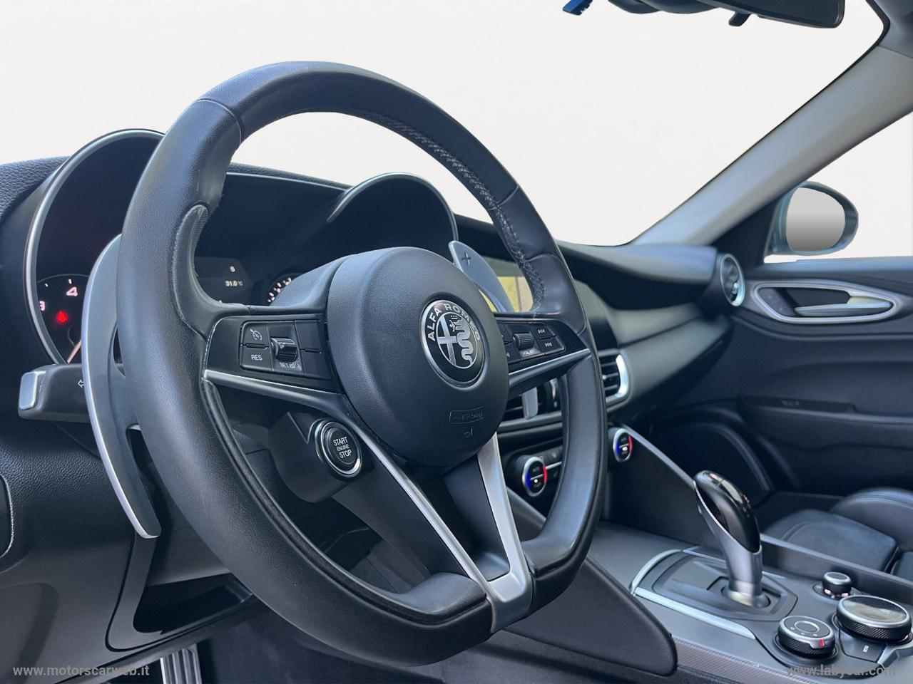 ALFA ROMEO Giulia 2.2 TD 210 CV AT8 AWD Q4 Veloce