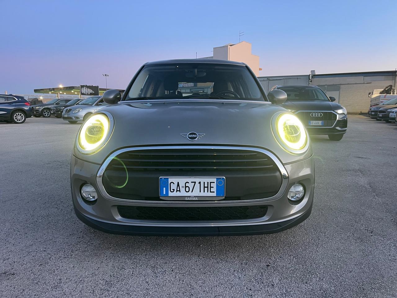 MINI 1.5 D 5 porte 95CV BAKER STREET FUL LED MY20