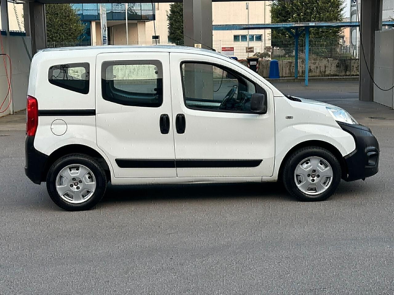 FIAT QUBO CON 4 POSTI E 177.000 KM SUPER PREZZO