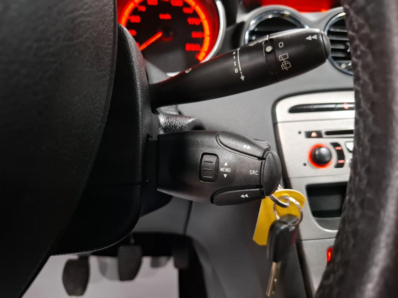 Peugeot 308 1.6 HDI Neopatentato