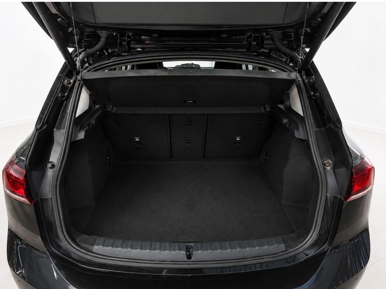 ---IN ARRIVO--- Bmw 2er Active Tourer 220i 48V