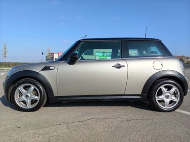 Mini 1.6 16V Cooper Chili