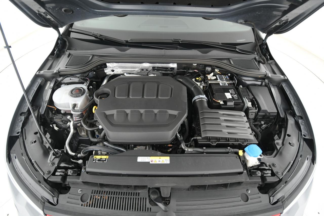 Volkswagen Golf GTI 2.0 TSI DSG