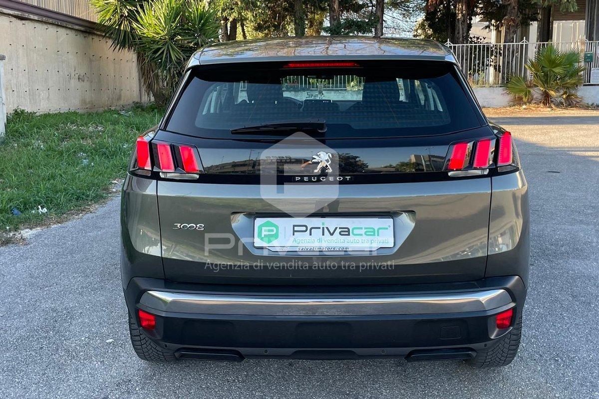 PEUGEOT 3008 BlueHDi 130 S&S Business