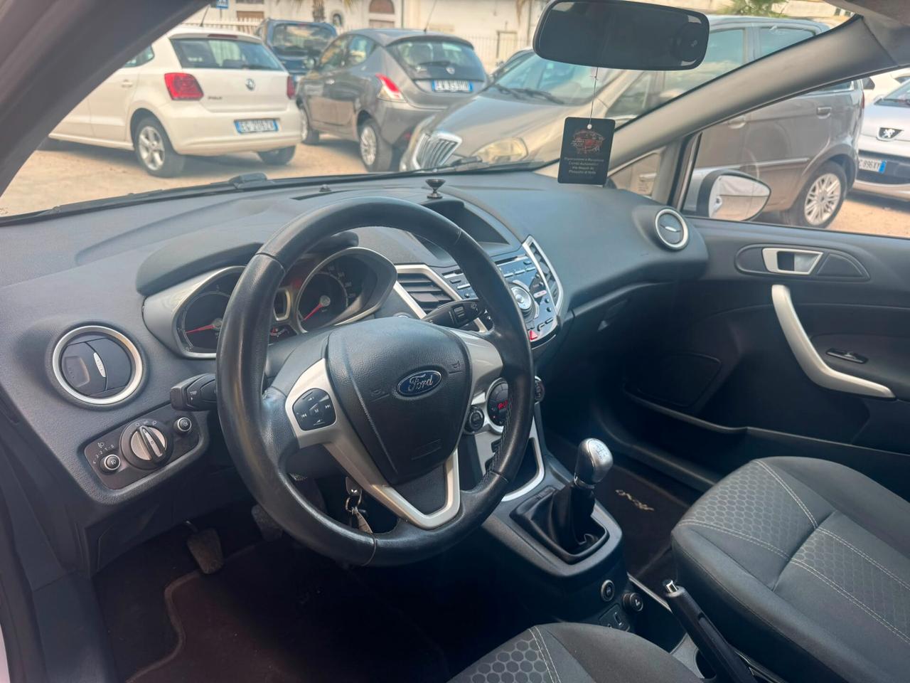 Ford Fiesta 1.4 5 porte Bz.- GPL Titanium