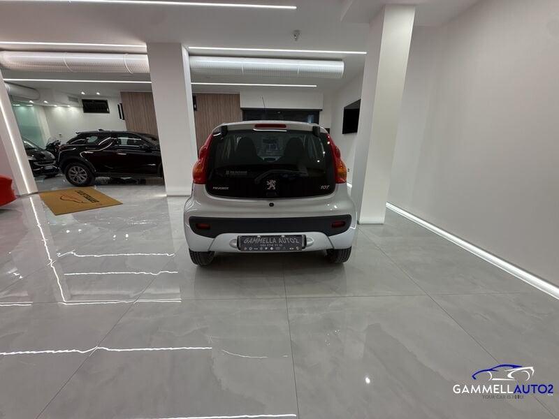 Peugeot 107 1.0 68CV 5p. Desir