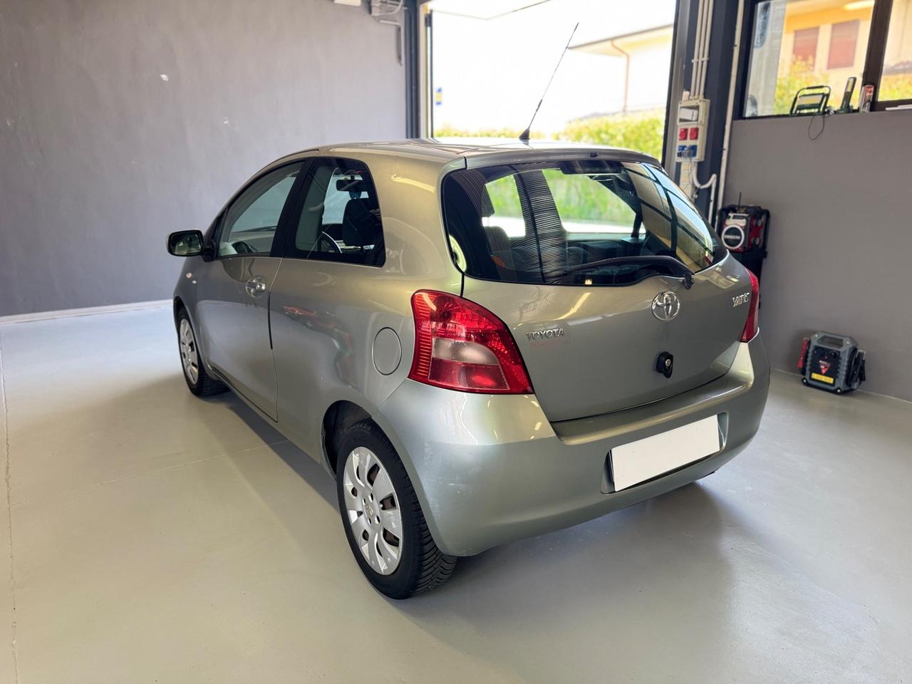 Toyota Yaris 1.4 D-4D 3 porte