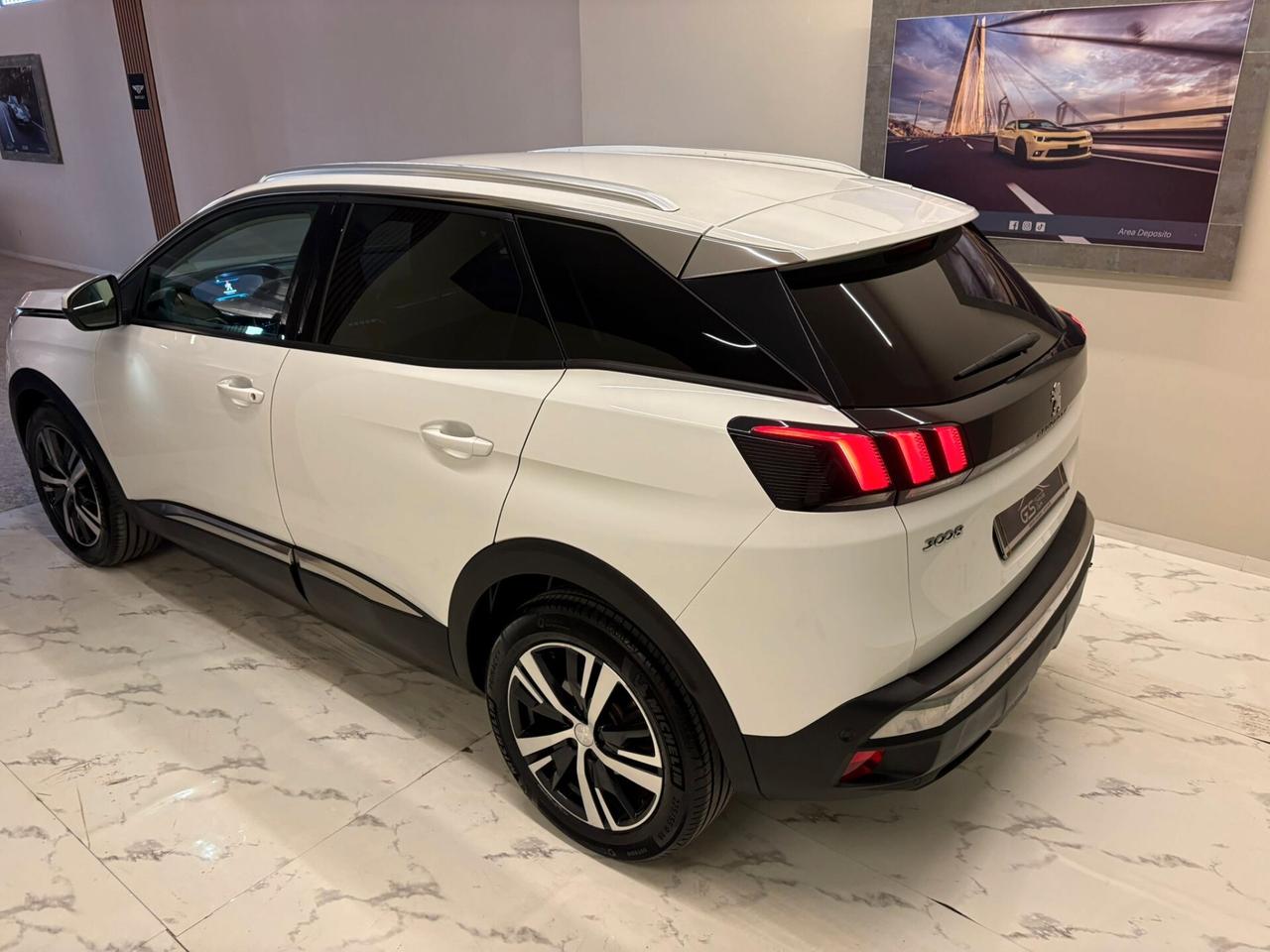Peugeot 3008 BlueHDi 130 S&S EAT8 Allure