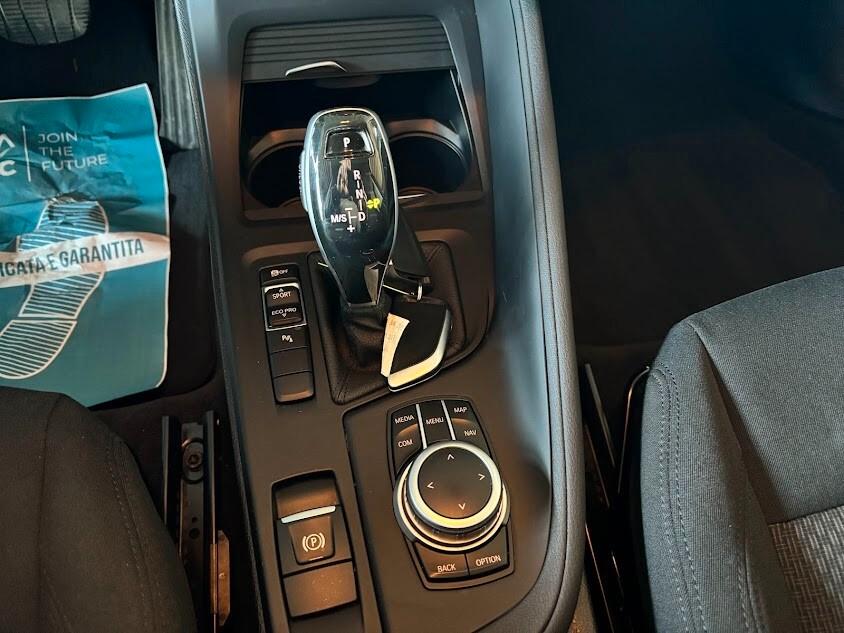 Bmw X1 sDrive18i Advantage 136CV