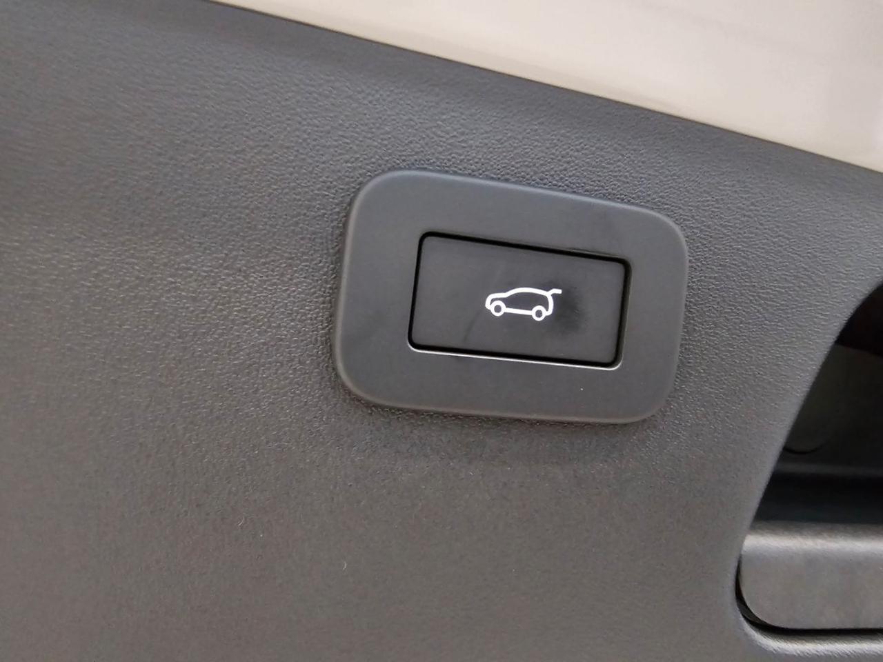 Jaguar E-Pace R-Dynamic SE Navi Camera Tetto C.20" RDynamic camera