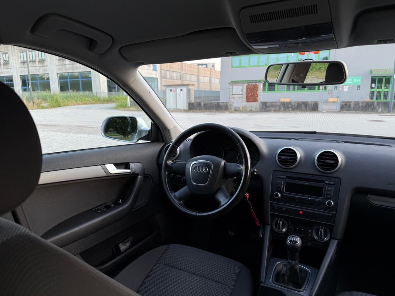 Audi A3 1.6 TDI 105 CV CR Ambition