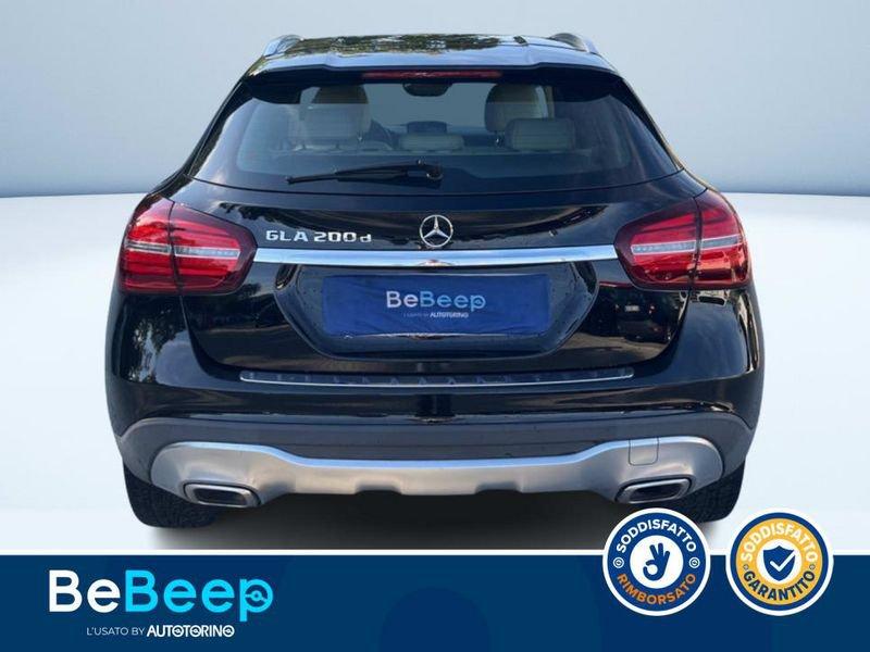 Mercedes-Benz GLA 200 D SPORT AUTO