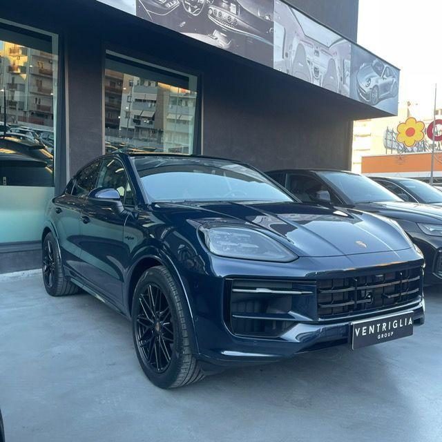 PORSCHE - Cayenne COUPE- 3.0 V6 E-Hybrid