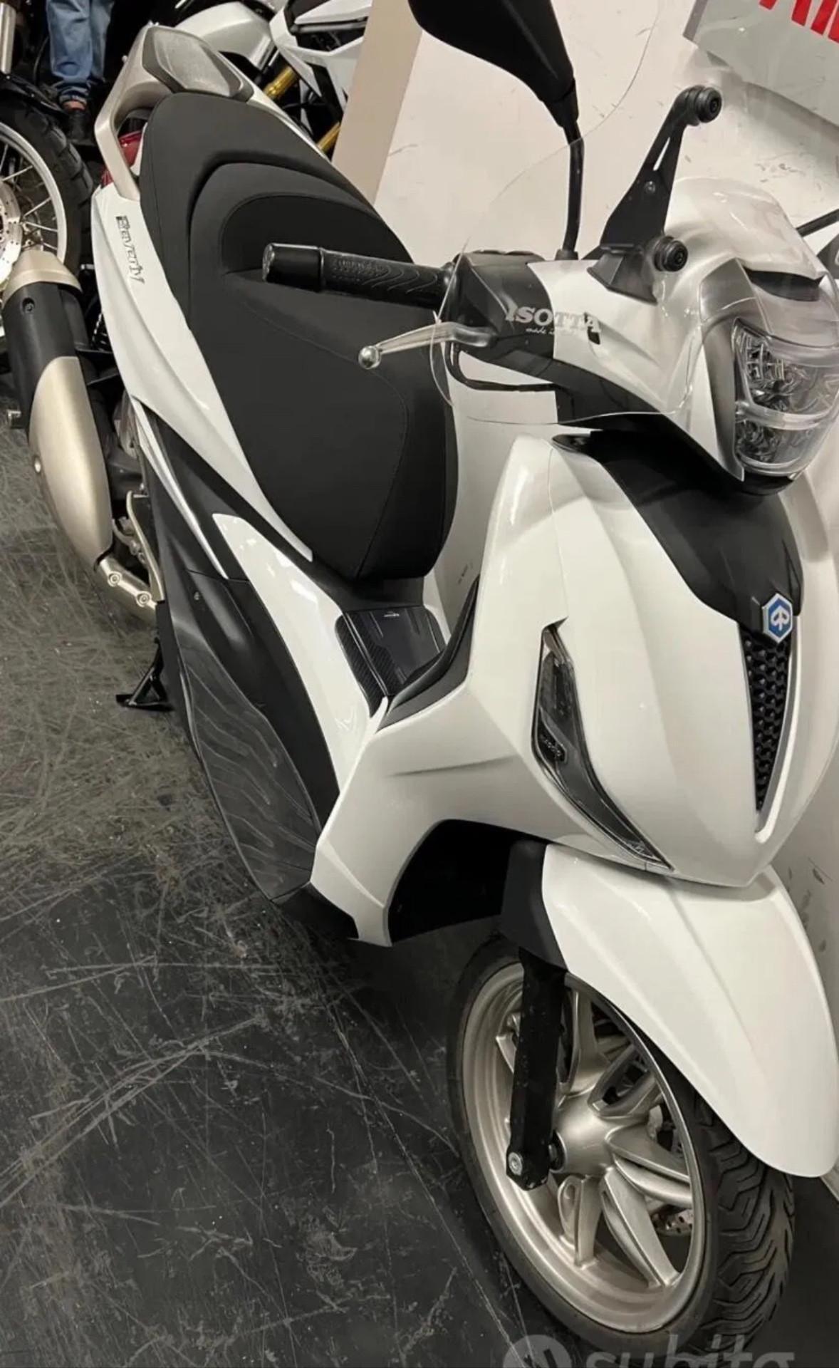 Piaggio Beverly 300 i.e.