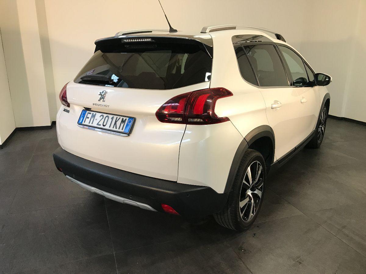 PEUGEOT 2008 1.6 BlueHDi 100 CV Allure