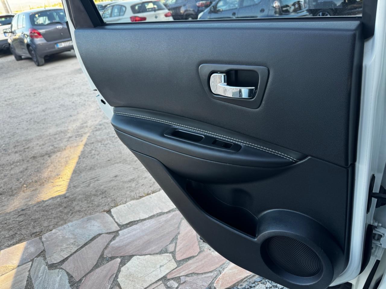 Nissan Qashqai 1.6 dCi DPF 360