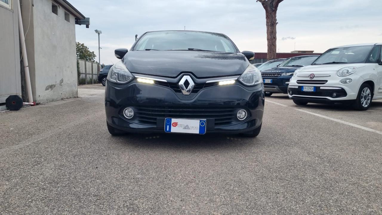Renault Clio dCi 8V 75 CV Start&Stop 5 porte Energy Duel