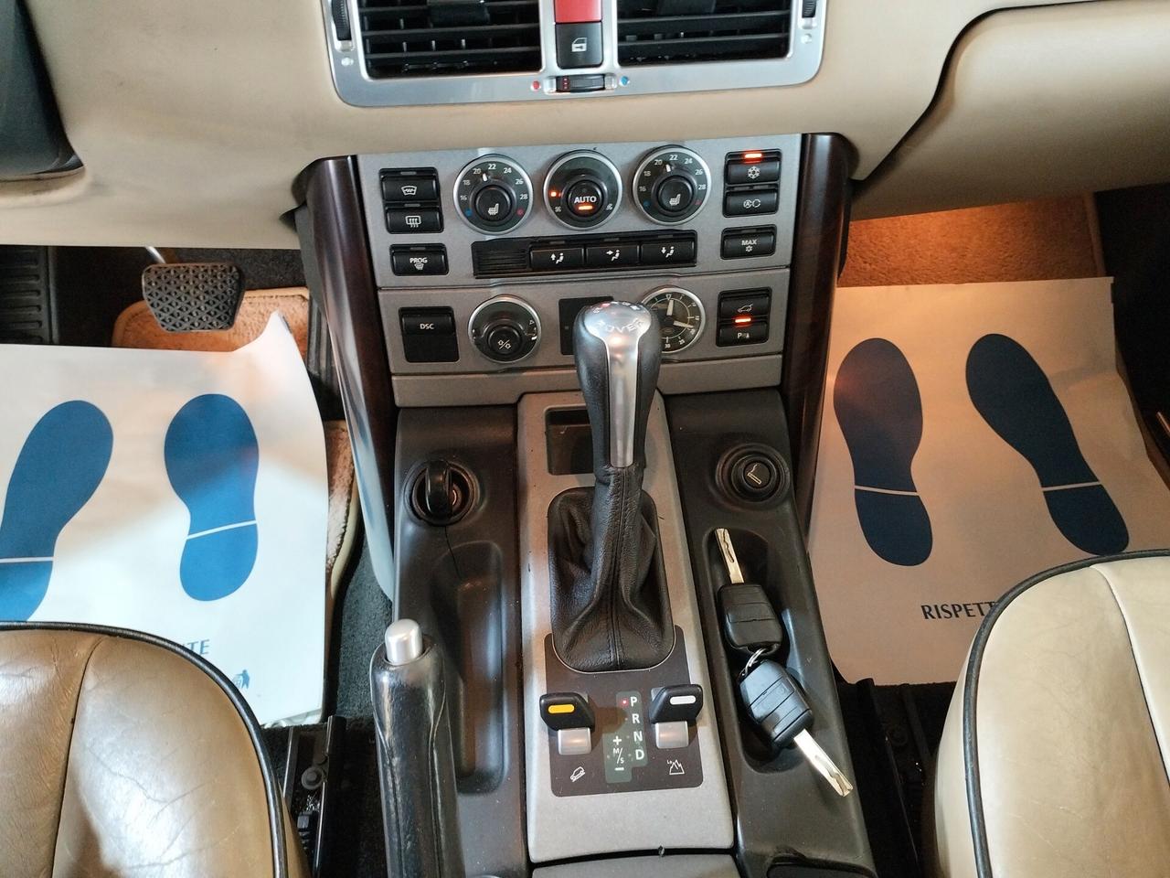 Land Rover Range 3.0 Td6 Vogue Foundry