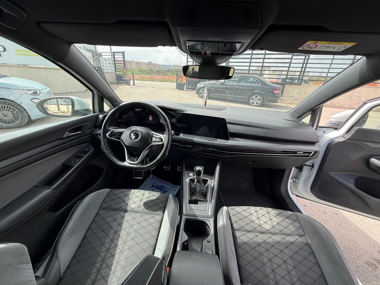 Volkswagen Golf 1.5 TSI 150 CV EVO ACT R-Line