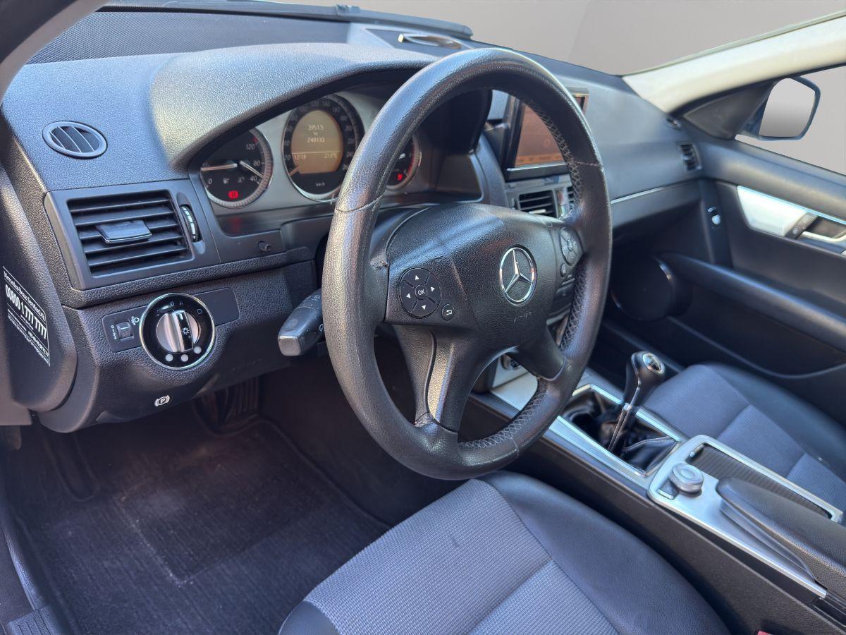 MERCEDES - Classe C - 220 CDI 170CV Avantgarde AMG