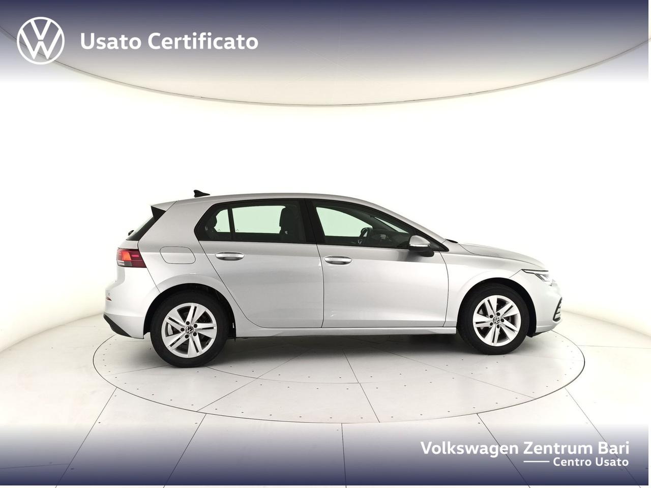 Volkswagen Golf 1.0 etsi evo life 110cv dsg