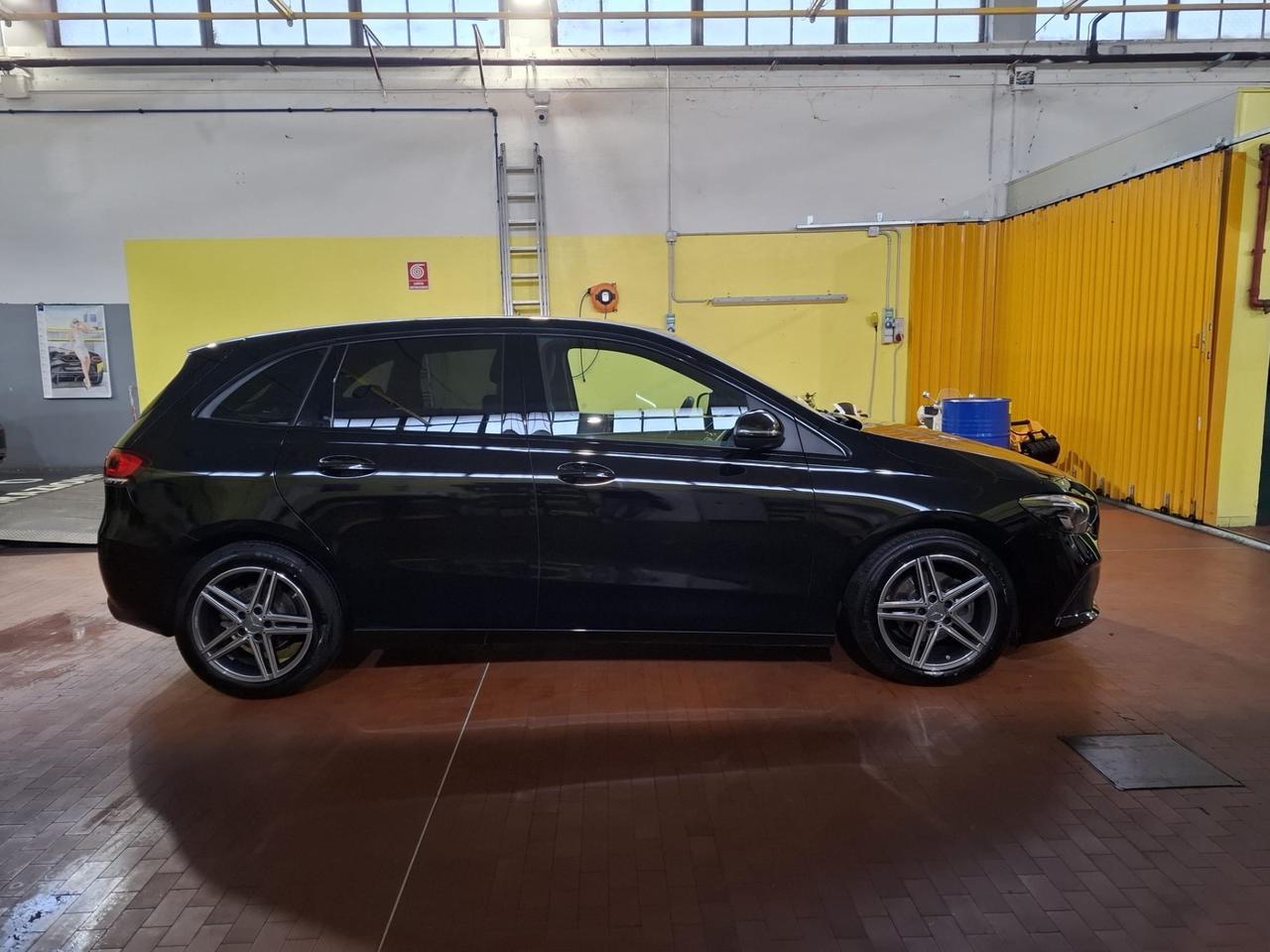 Mercedes-benz B 180 d Automatic Premium full optional