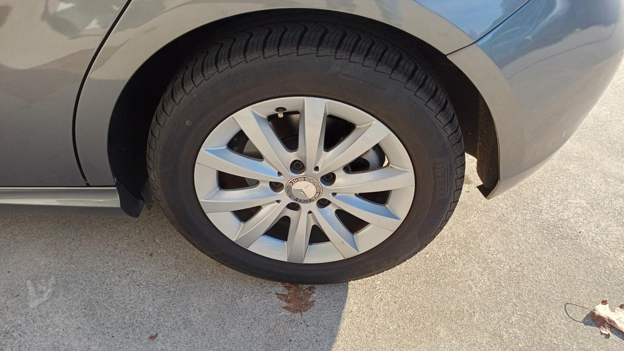 Mercedes-benz A 180 Executive ok neopatentati