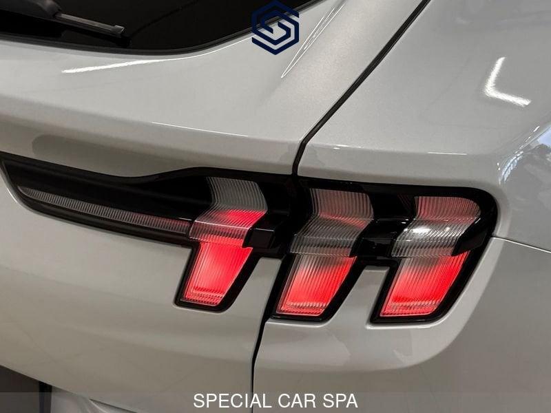 Ford Mustang Mach-E Mustang Mach-E AWD Standard Range 269 CV