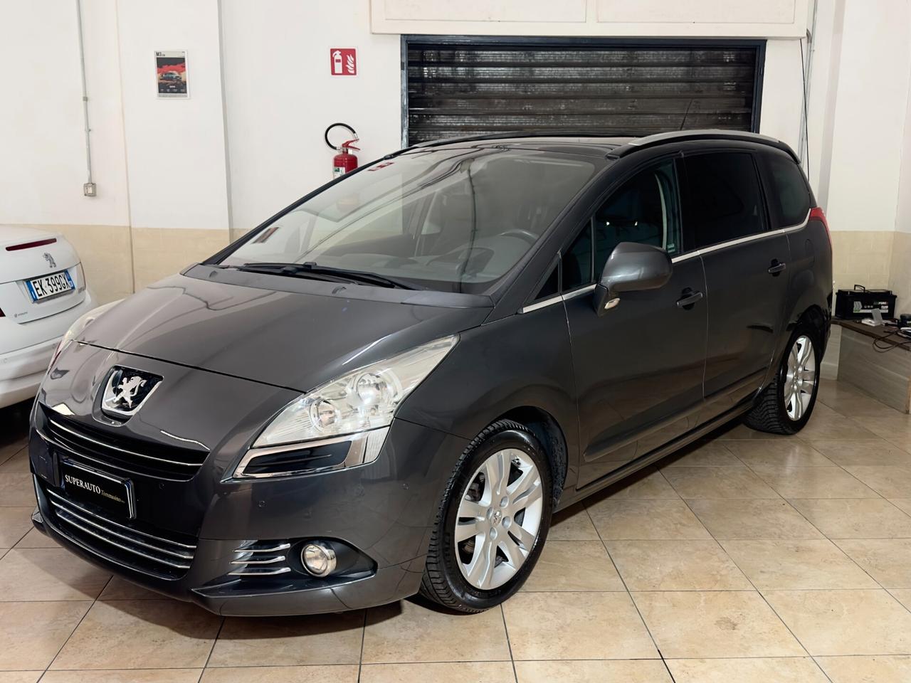 Peugeot 5008 1.6 HDi 112CV 7 posti