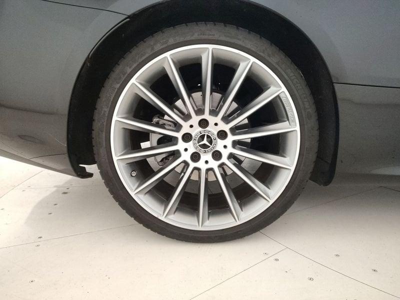 Mercedes-Benz Classe E Cpé E Coupe 200 mhev (eq-boost) Premium Plus auto