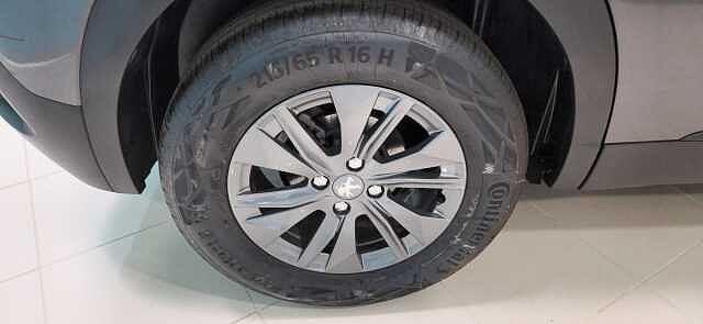 Peugeot 2008 PureTech 130 S&S EAT8 Active Pack