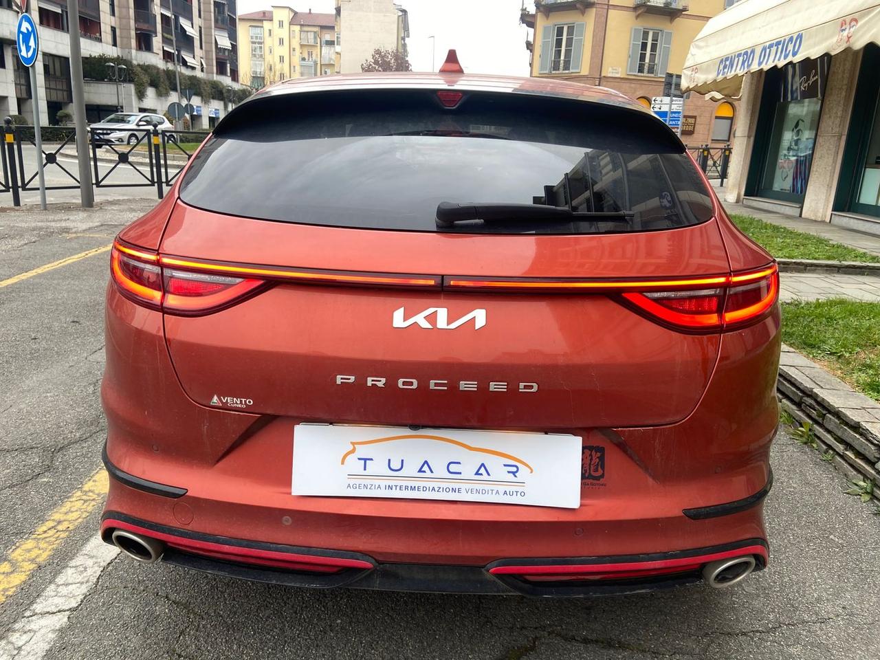 Kia ProCeed 1.6 T-GDI GT GT Line Plus