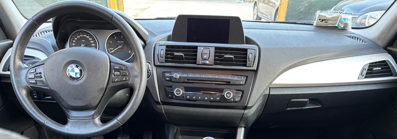 Bmw 118 118d serie1 Urban 5p.