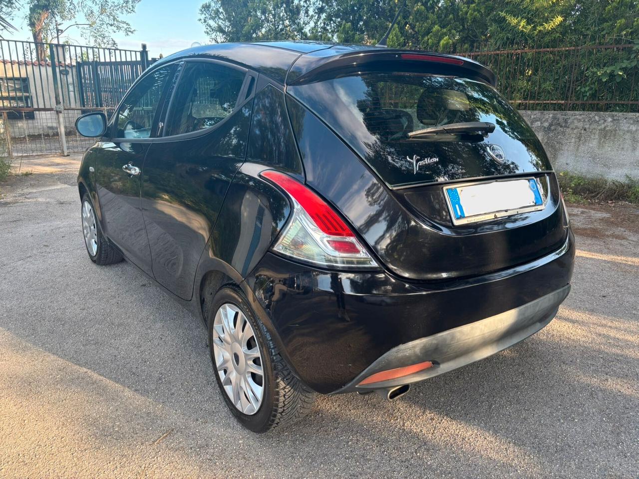 LANCIA YPSILON 1.2 GPL SILVER - 2014