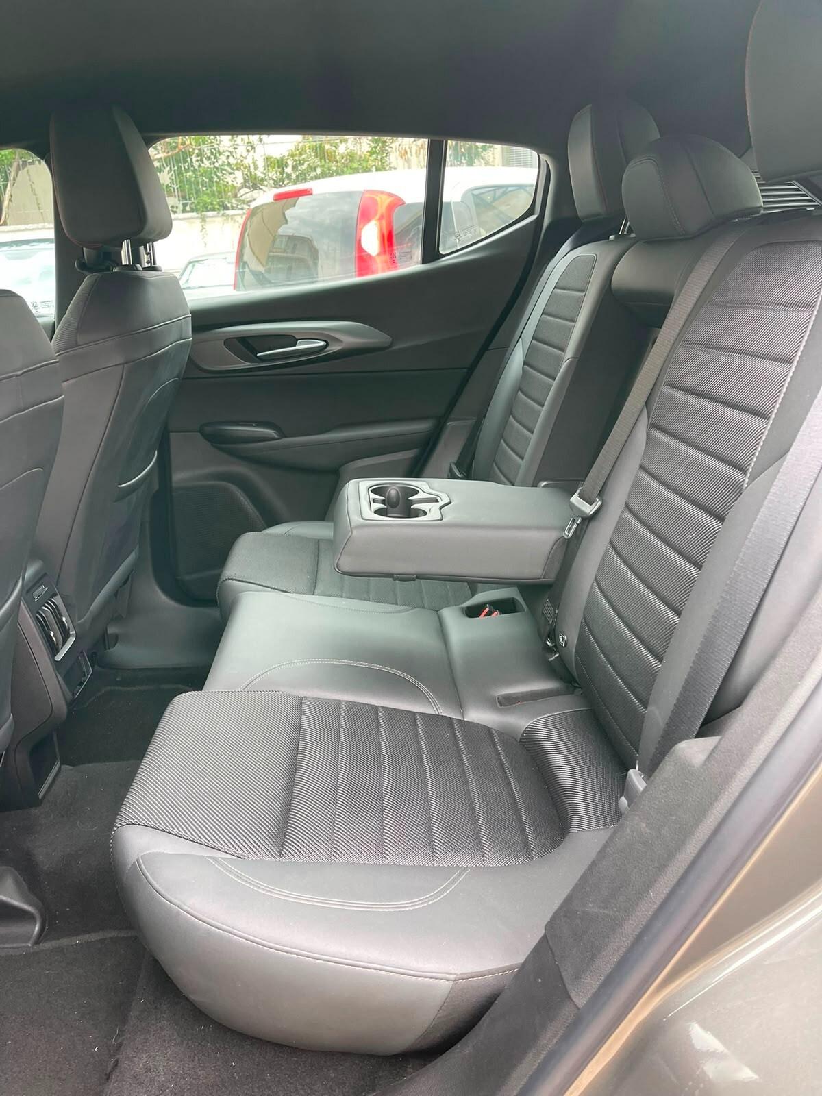 Alfa Romeo Tonale 1.5cc 130cv Hybrid TCT7 Sprint